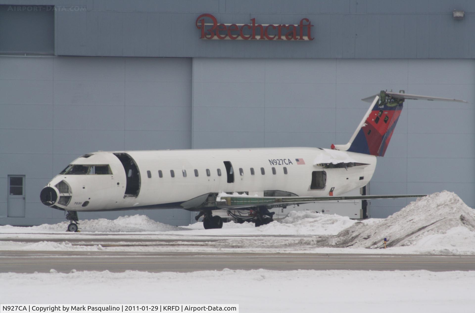 N927CA, 1993 Canadair CRJ-100ER (CL-600-2B19) C/N 7031, CL-600-2B19