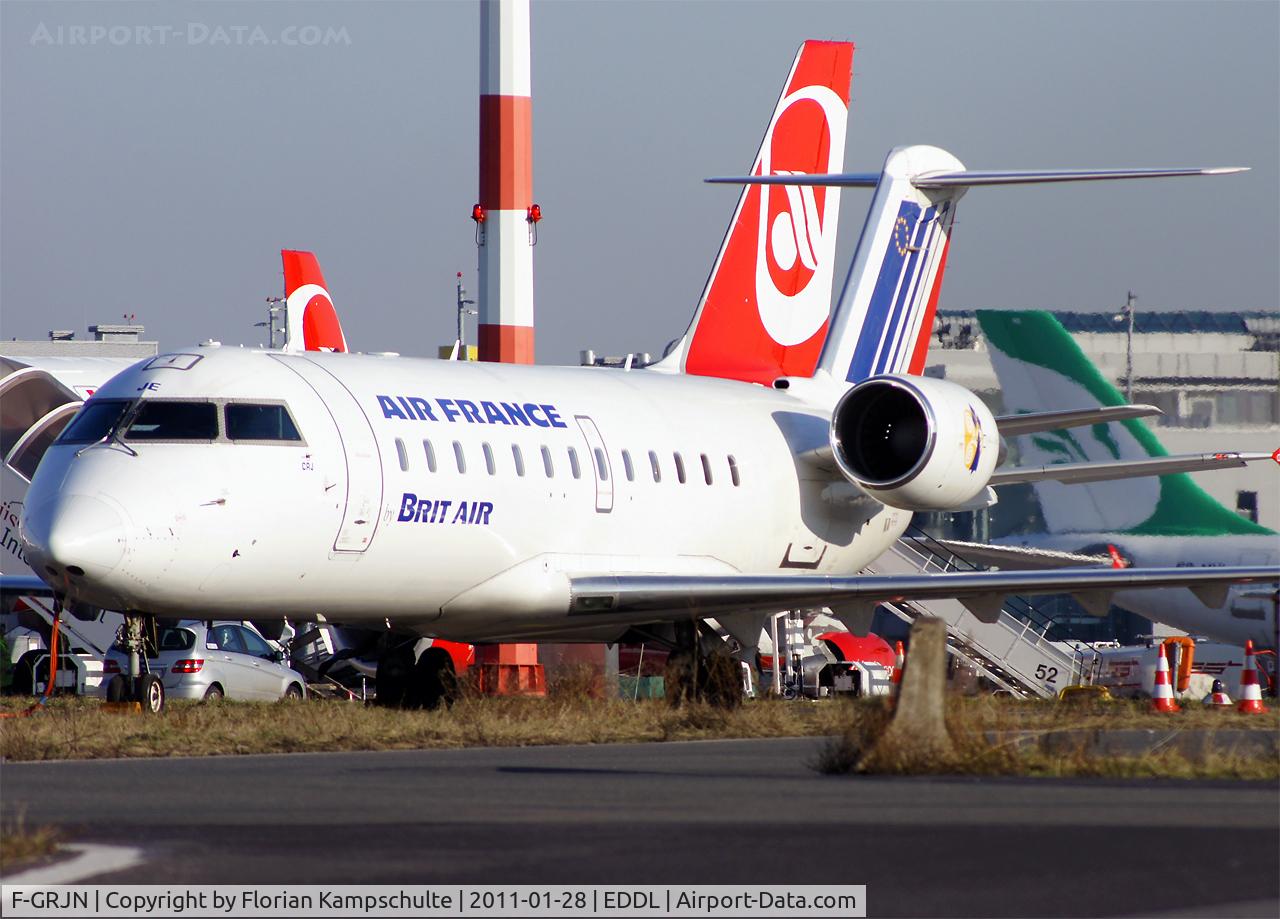 F-GRJN, 1998 Canadair CRJ-100ER (CL-600-2B19) C/N 7262, standing on the apron..