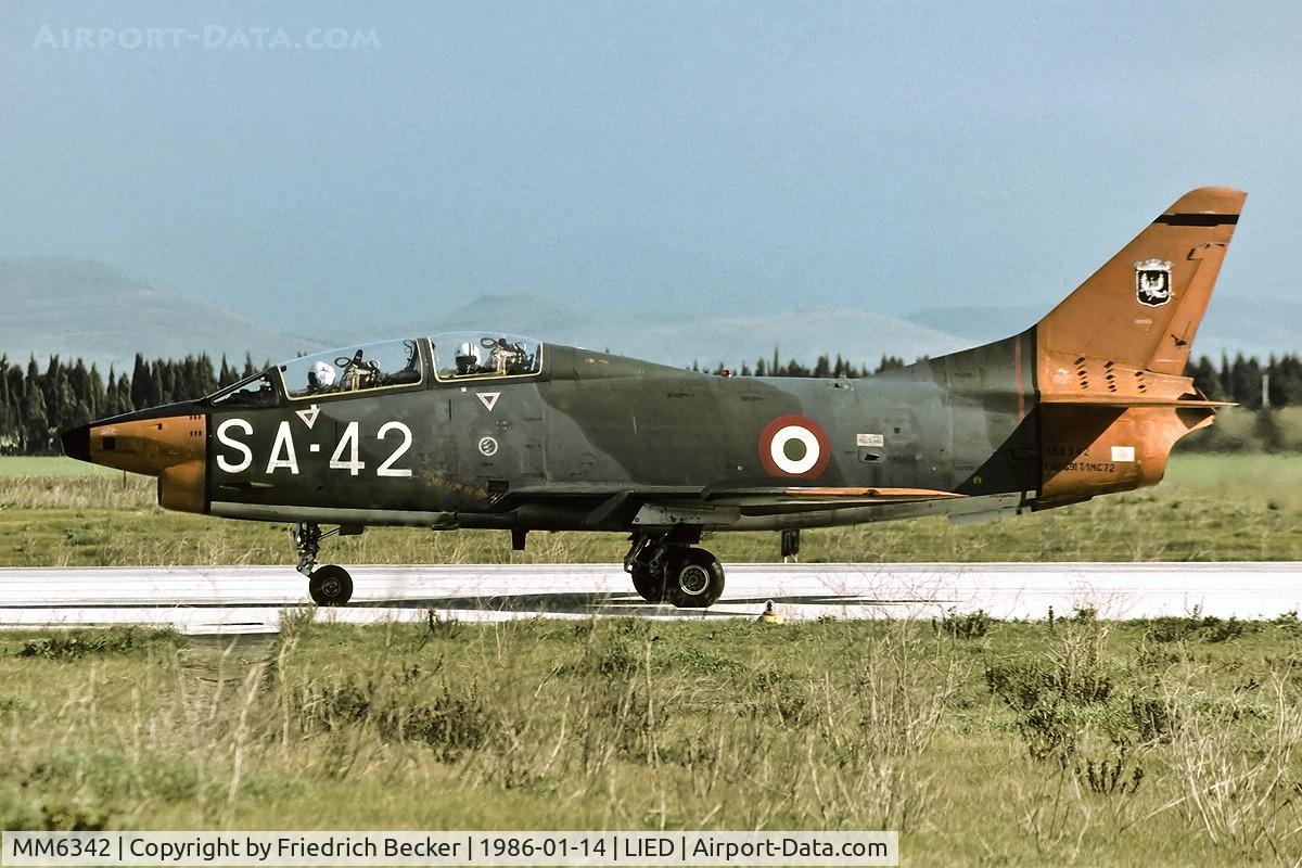 MM6342, Fiat G-91T/1 C/N 72, returning from a training mission
