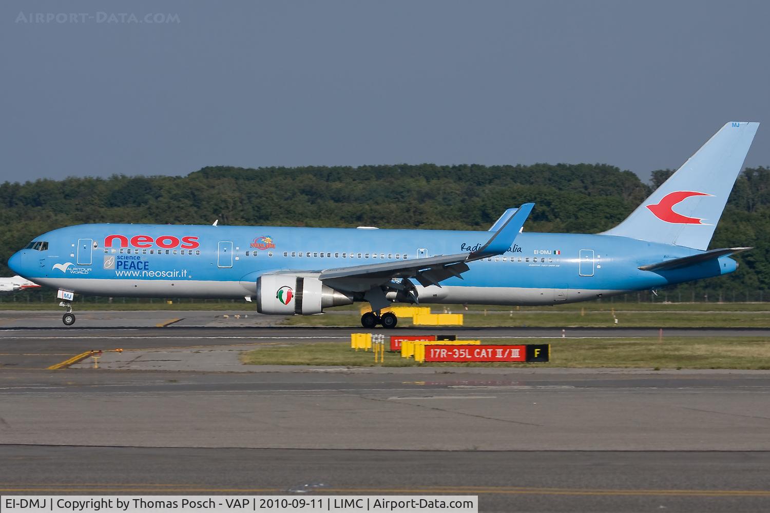 EI-DMJ, 1995 Boeing 767-306/ER C/N 27958, NEOS