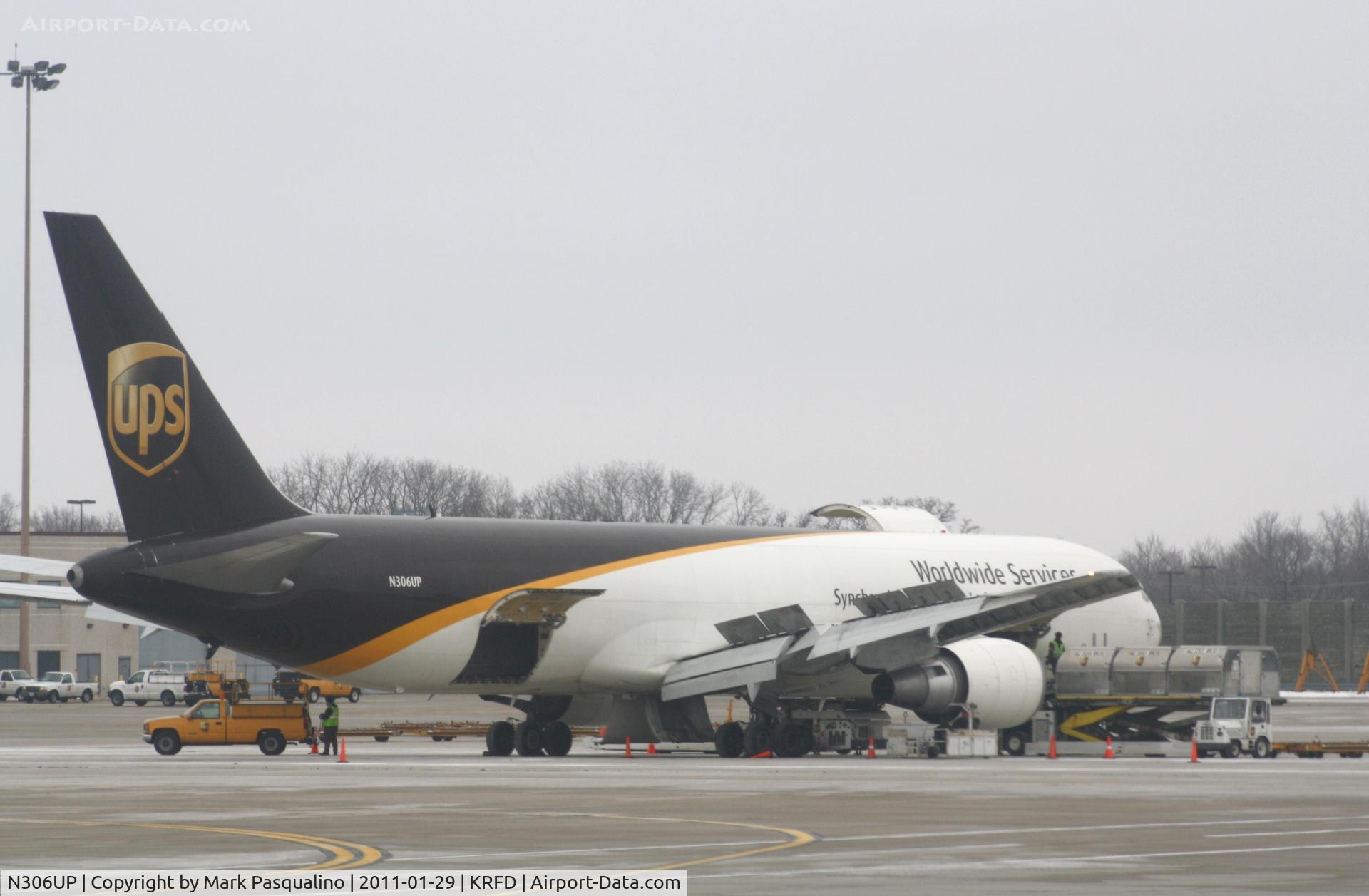 N306UP, 1996 Boeing 767-34AF C/N 27759, Boeing 767-300F