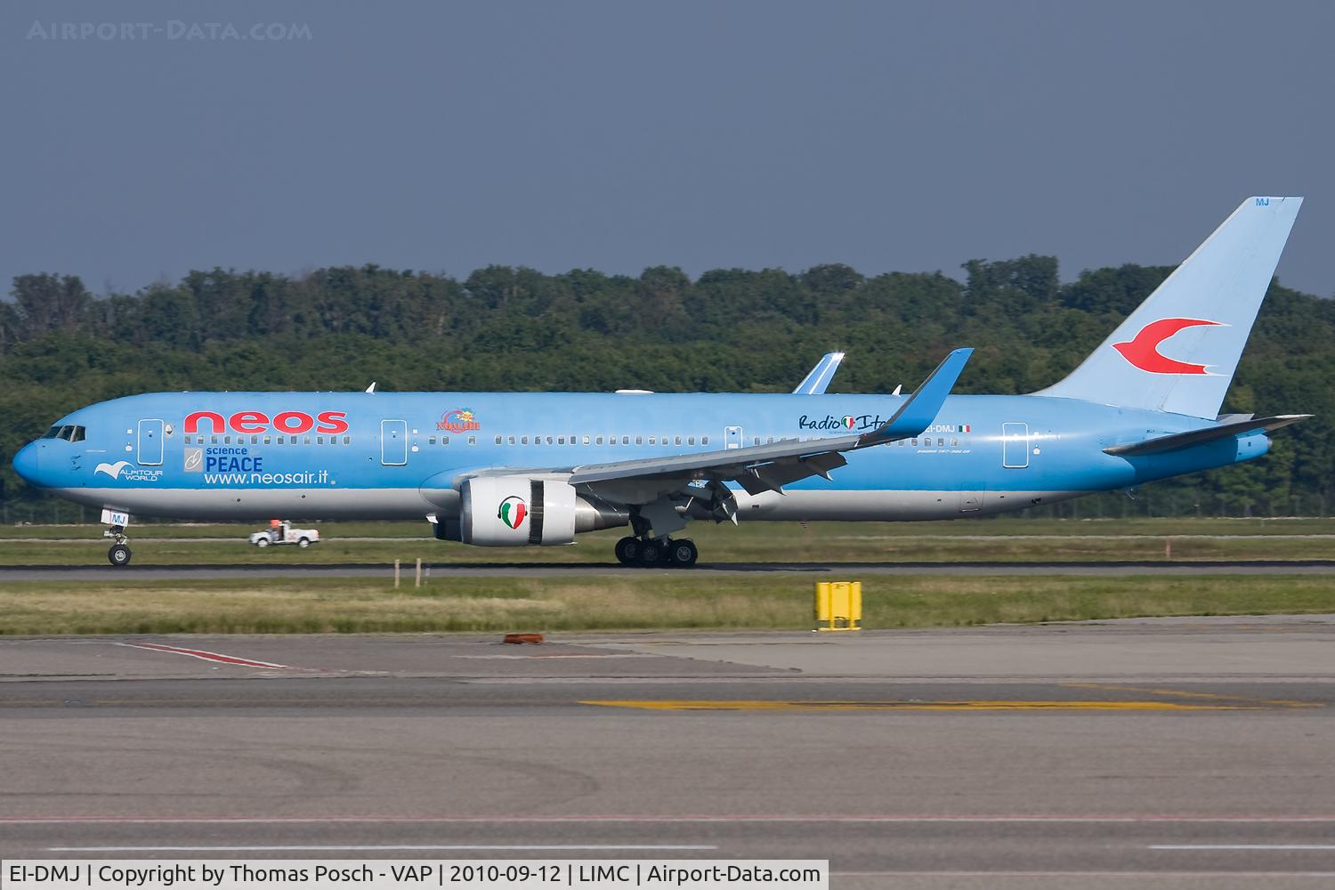 EI-DMJ, 1995 Boeing 767-306/ER C/N 27958, NEOS
