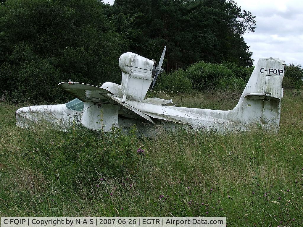 C-FQIP, 1975 Lake LA-4-200 Buccaneer C/N 679, Stored in the long grass