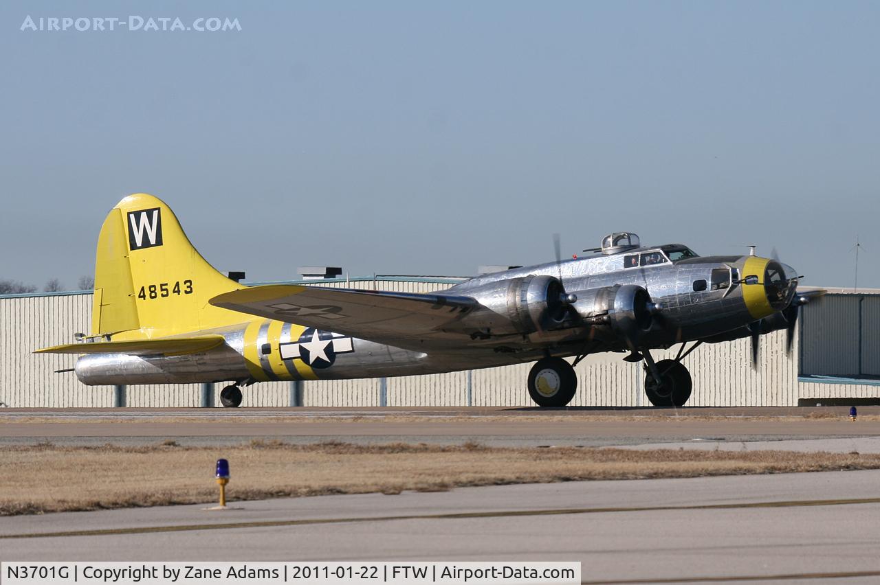 N3701G, 1944 Boeing B-17G Flying Fortress C/N 44-8543A, B-17G 