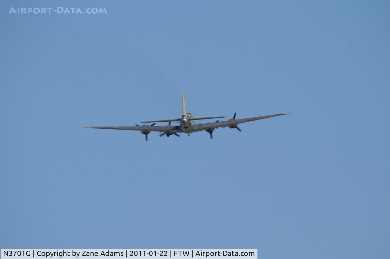 N3701G, 1944 Boeing B-17G Flying Fortress C/N 44-8543A, B-17G 