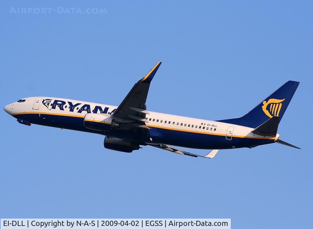 EI-DLL, 2008 Boeing 737-8AS C/N 33593, Departing