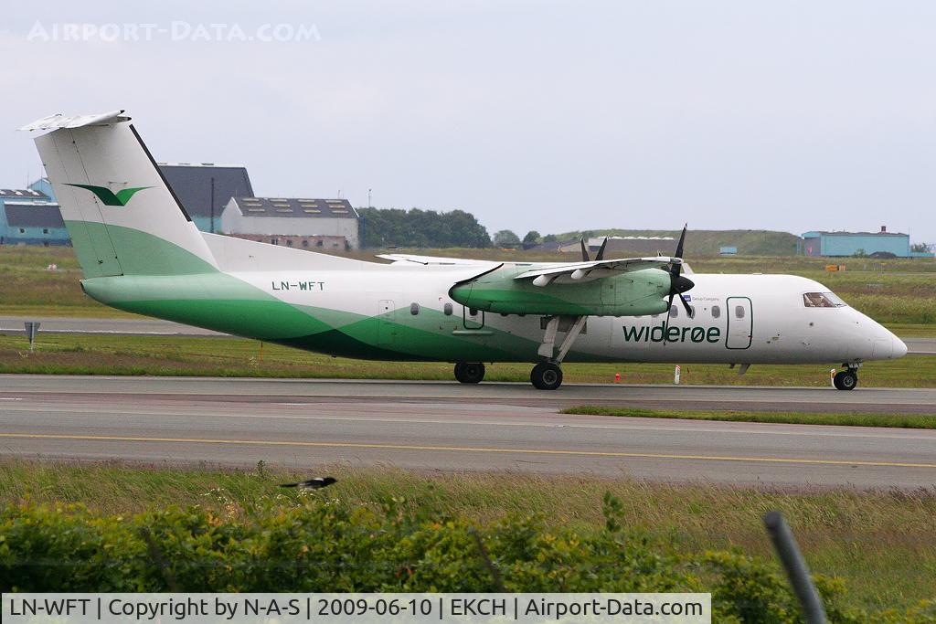 LN-WFT, 1999 De Havilland Canada DHC-8-311 Dash 8 C/N 532, Heading for departure