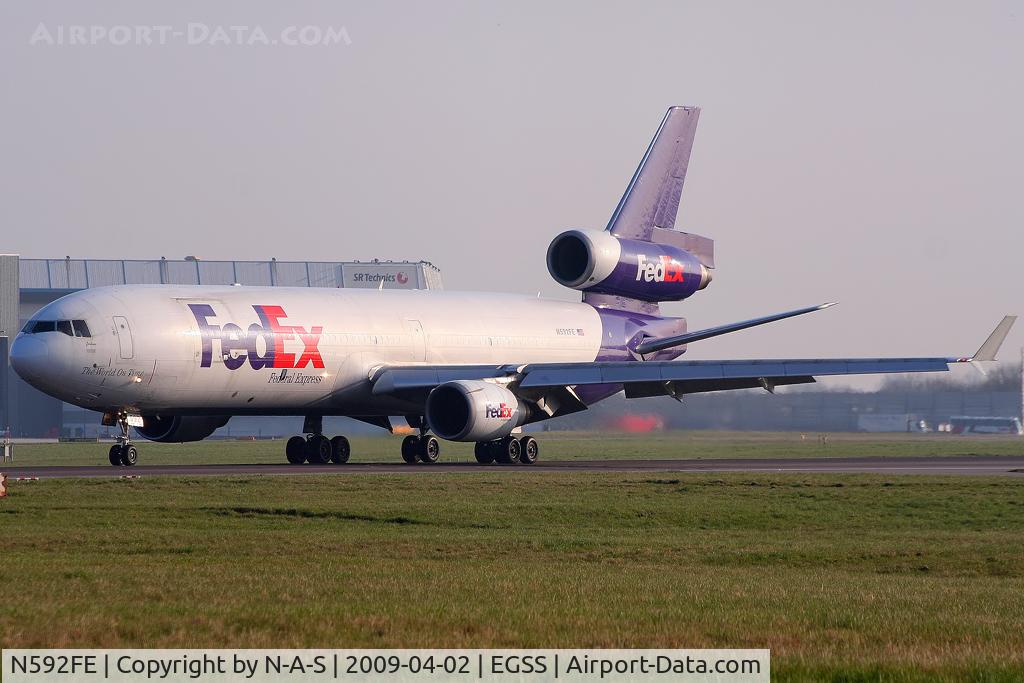 N592FE, 1992 McDonnell Douglas MD-11F C/N 48550, Arriving