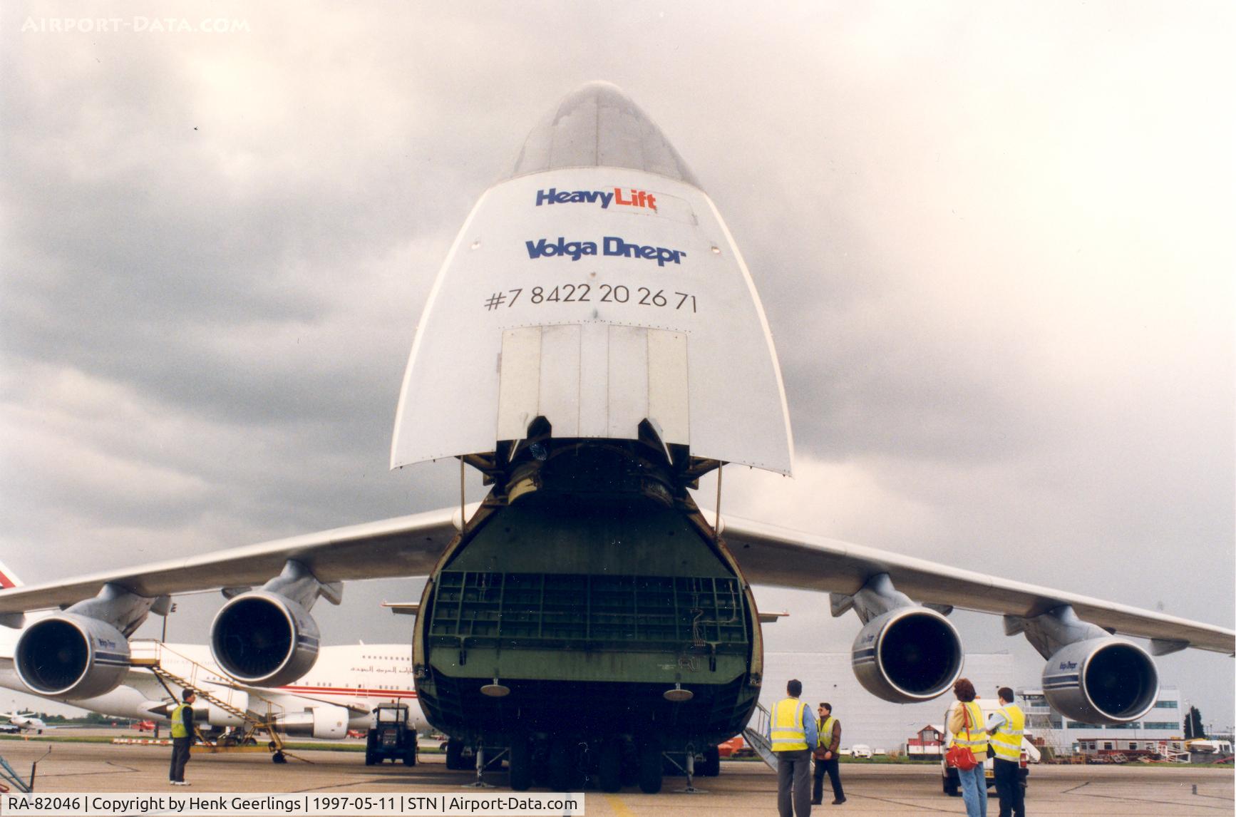 RA-82046, 1992 Antonov An-124-100 Ruslan C/N 9773052255117, HeavyLift-VolgaDneper Cargo Airlines , AN-124-100