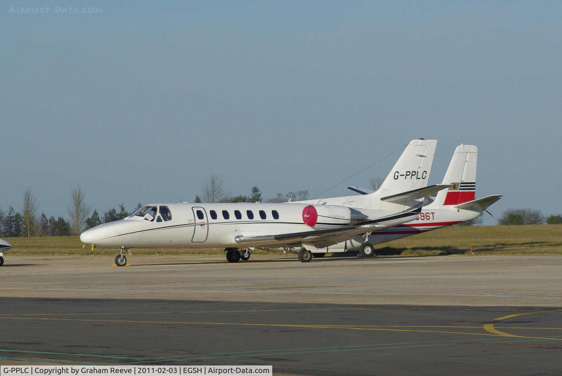 G-PPLC, 1990 Cessna 560 Citation V C/N 560-0059, Parked in the sun.