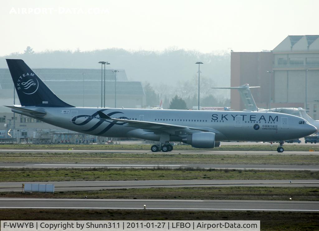 F-WWYB, 2010 Airbus A330-223 C/N 1202, C/n 1202 - To be B-6528