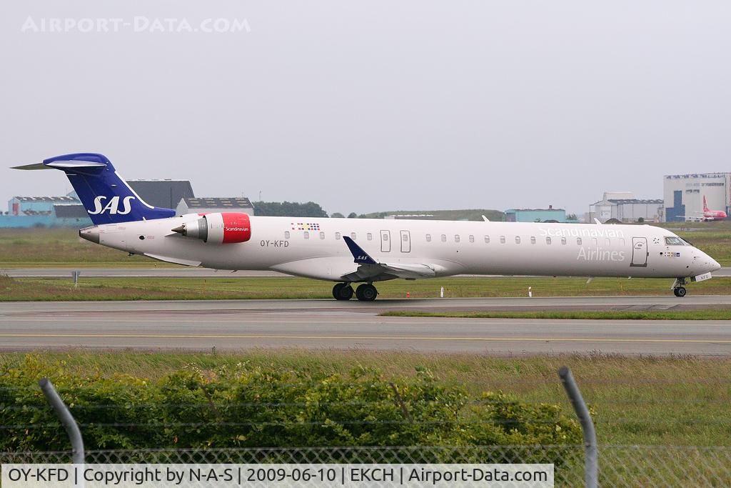 OY-KFD, 2009 Bombardier CRJ-900 (CL-600-2D24) C/N 15221, Heading for departure