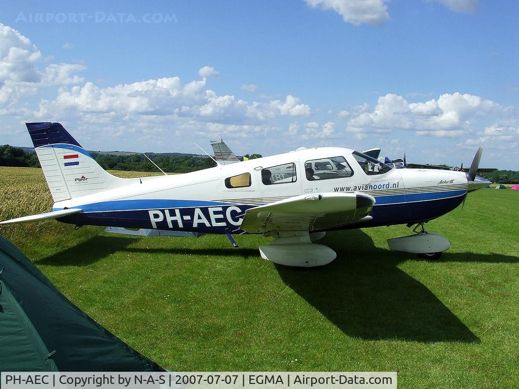PH-AEC, 1996 Piper PA-28-181 Cherokee Archer III C/N 2843039, Visitor for Flying Legends