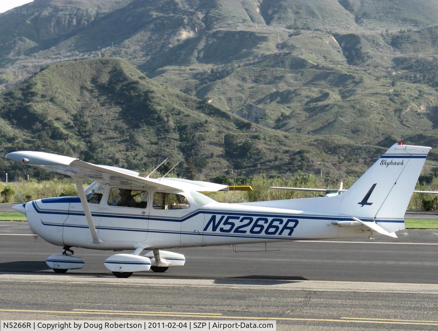 N5266R, 1974 Cessna 172M C/N 17263480, 1974 Cessna 172M SKYHAWK, Lycoming O-320-E2D 150 Hp, taxi back