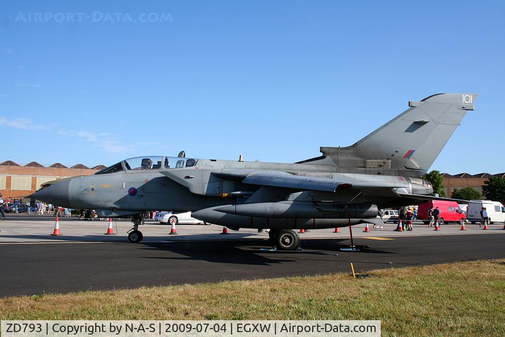 ZD793, 1984 Panavia Tornado GR.4 C/N 405/BS136/3185, Static
