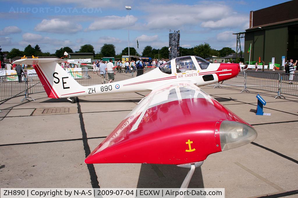 ZH890, Grob G-109B Vigilant T1 C/N 6578, Static