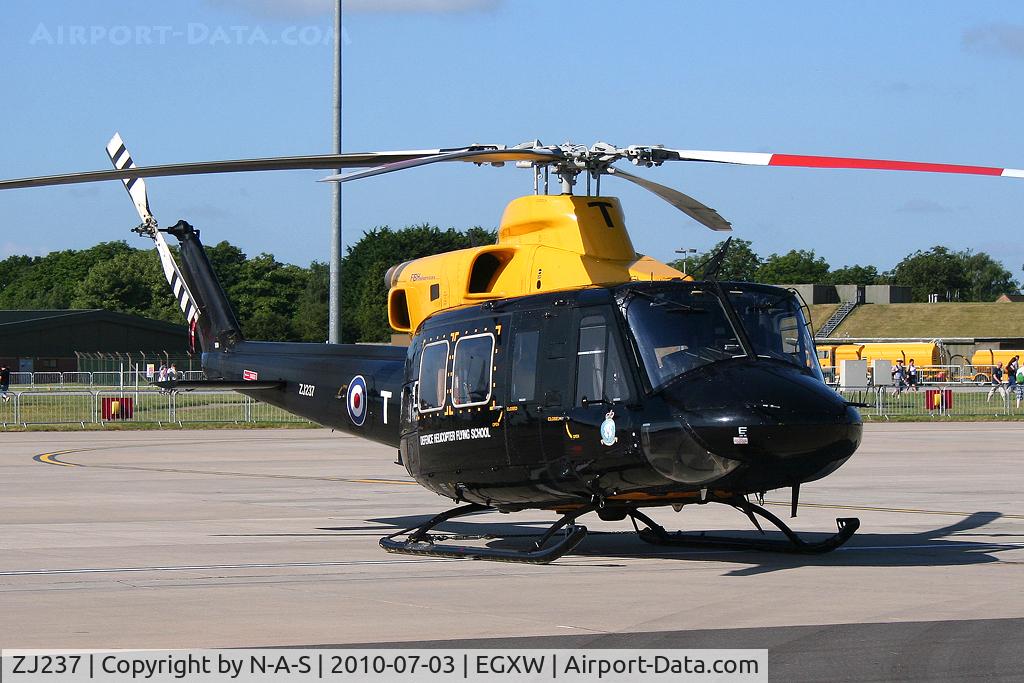 ZJ237, 1997 Bell 412EP Griffin HT1 C/N 36156, Static