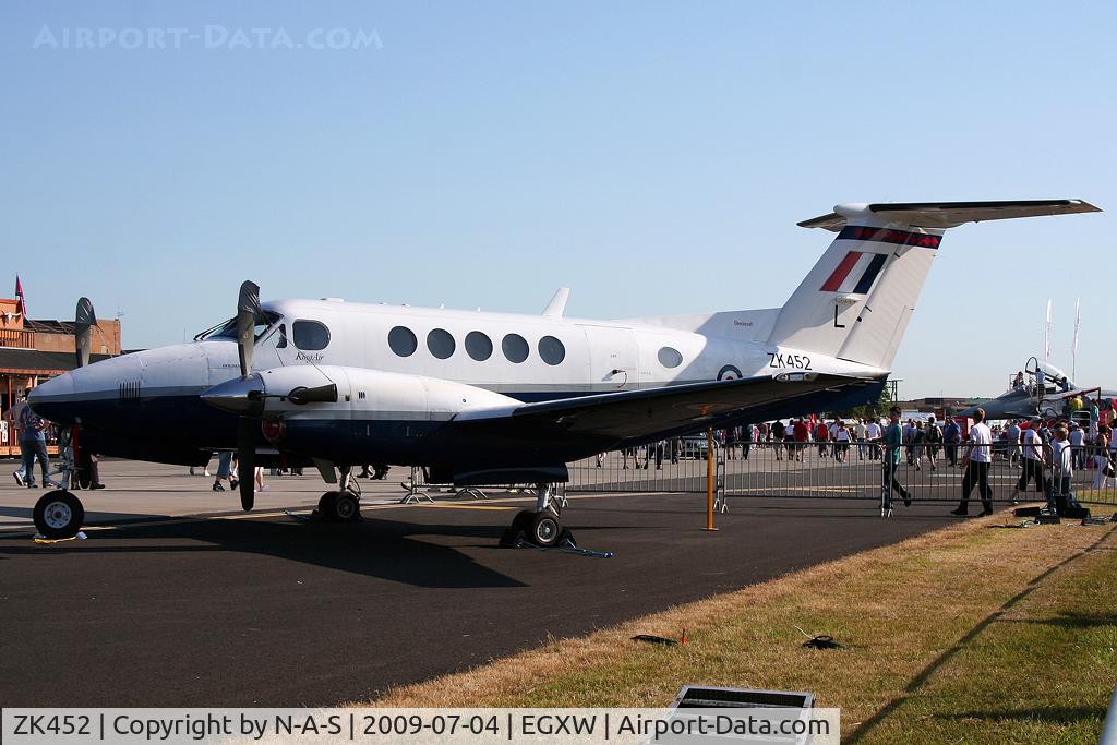 ZK452, 2003 Raytheon B200 King Air C/N BB-1832, Static