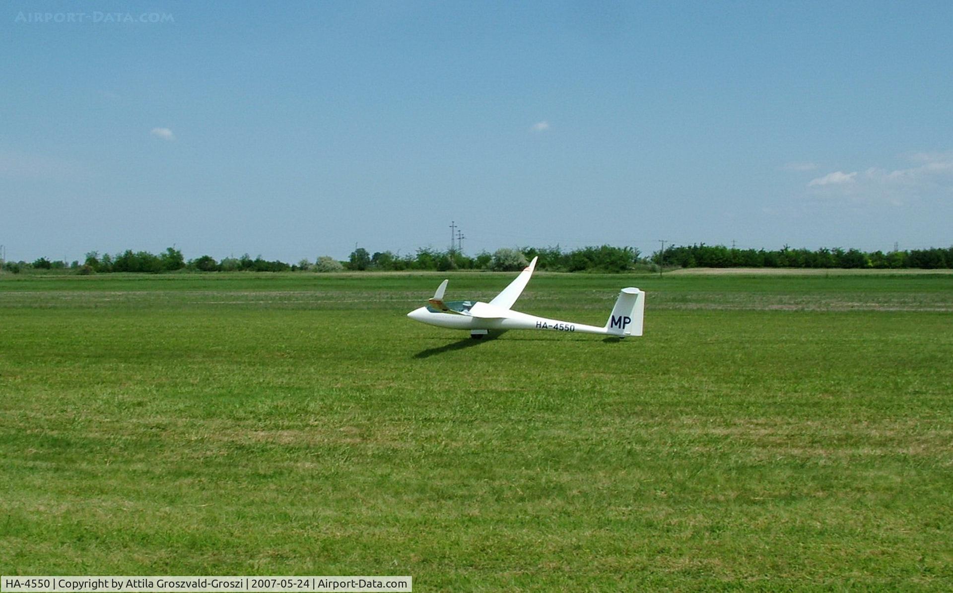 HA-4550, 2006 Schempp-Hirth Ventus 2cxT C/N 183, Szatymaz Airfield - Hungary.