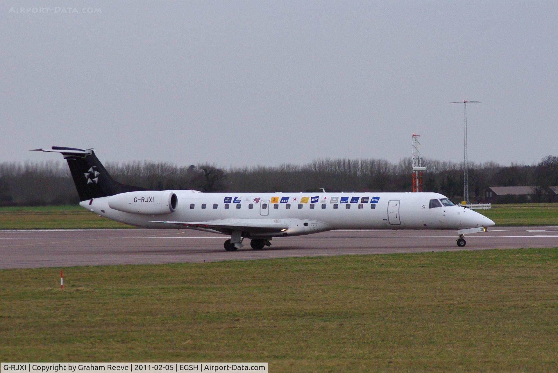 G-RJXI, 2001 Embraer EMB-145EP (ERJ-145EP) C/N 145454, About to depart.