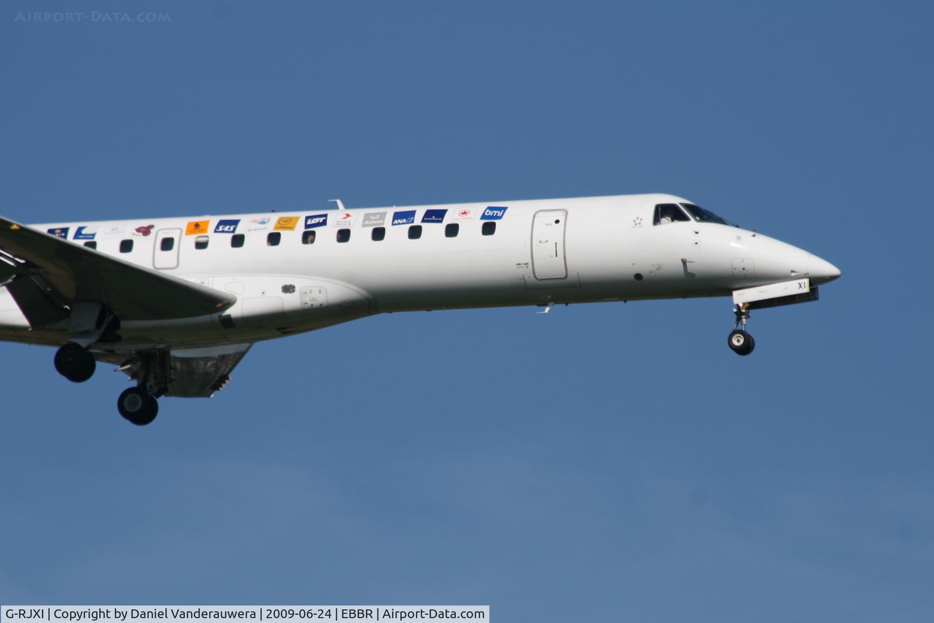 G-RJXI, 2001 Embraer EMB-145EP (ERJ-145EP) C/N 145454, Arrival of flight BD141 to RWY 02