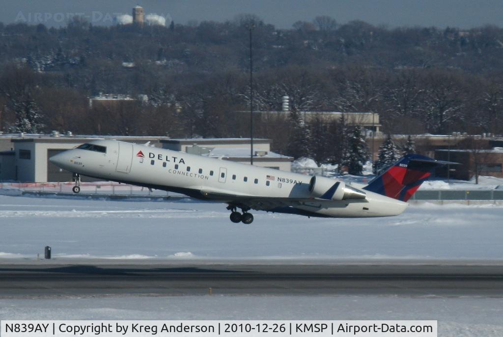 N839AY, 2005 Bombardier CRJ-200 (CL-600-2B19) C/N 8039, Delta Connection CRJ-200