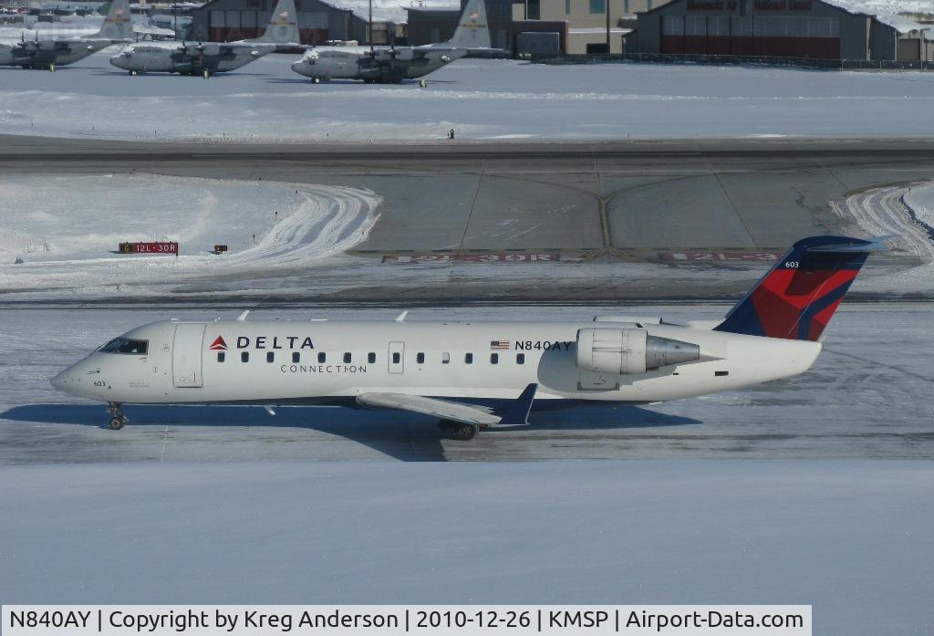 N840AY, 2005 Bombardier CRJ-200 (CL-600-2B19) C/N 8040, Delta Connection Bombardier CRJ-200