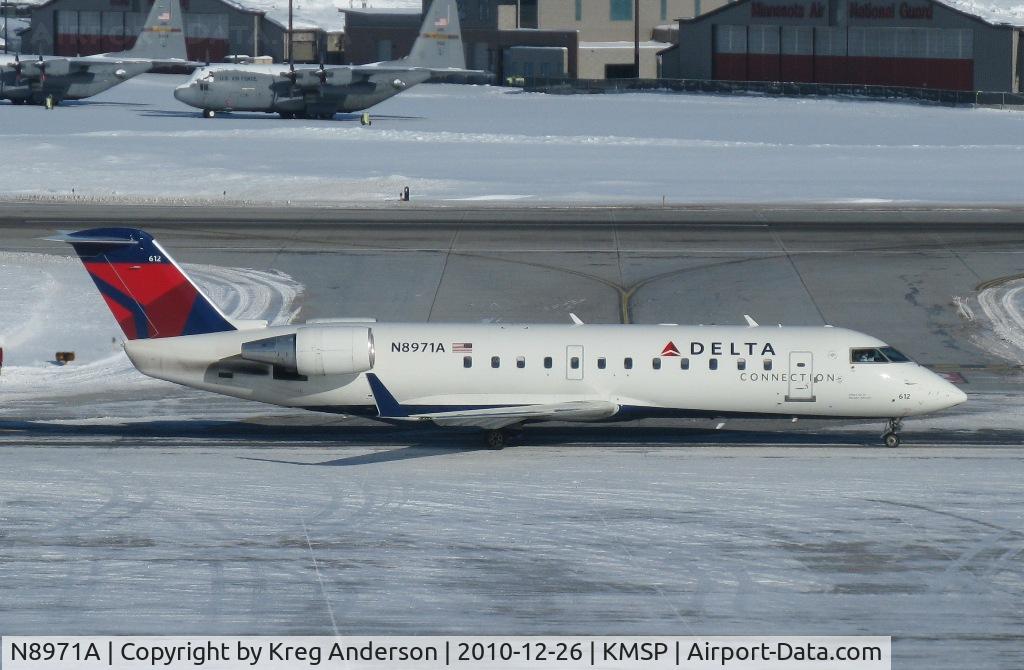 N8971A, 2004 Canadair CL-600-2B19 Regional Jet CRJ-440 C/N 7971, Delta Connection Bombardier CRJ-200