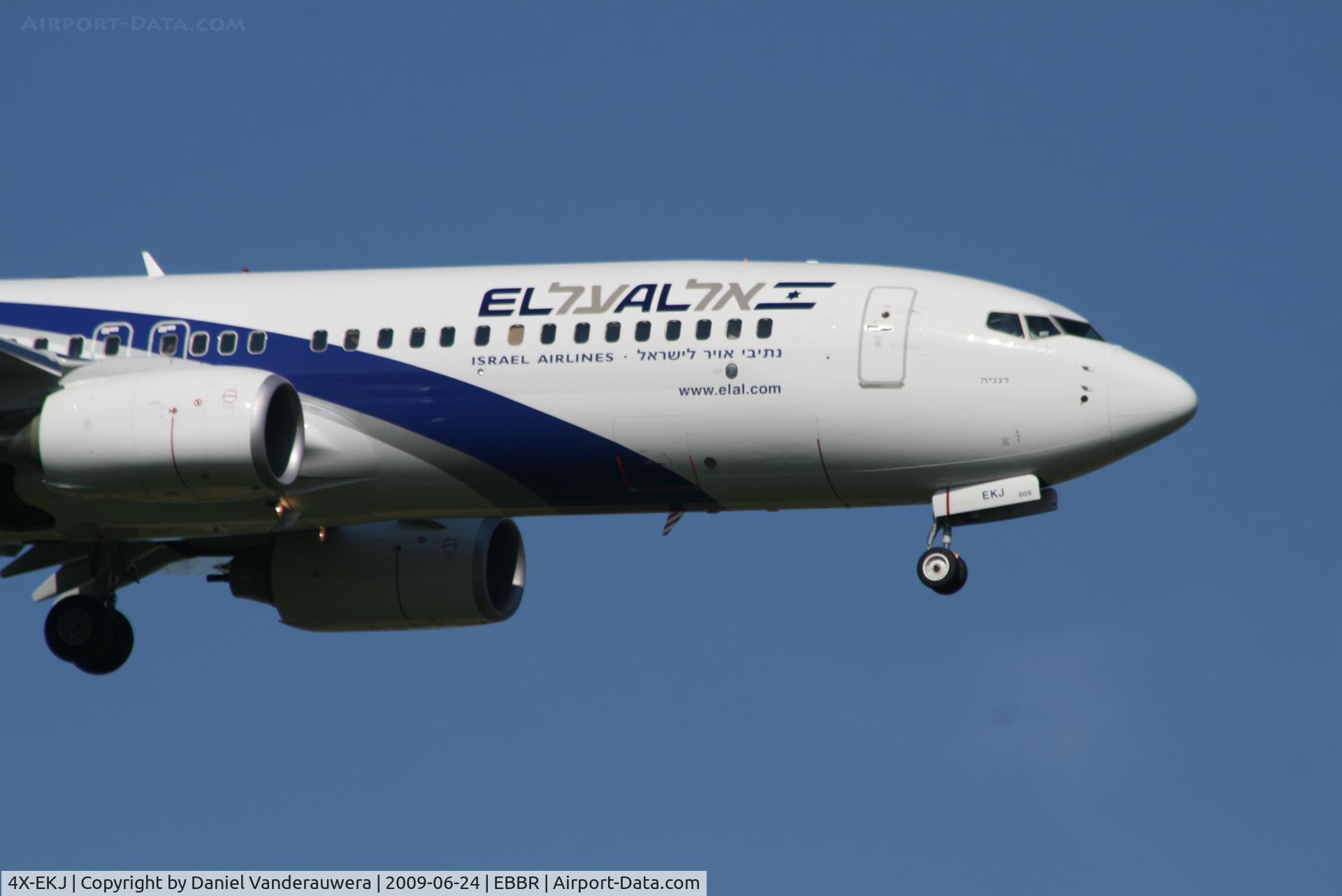 4X-EKJ, 2009 Boeing 737-85P C/N 35486, Arrival of flight LY331 to RWY 02