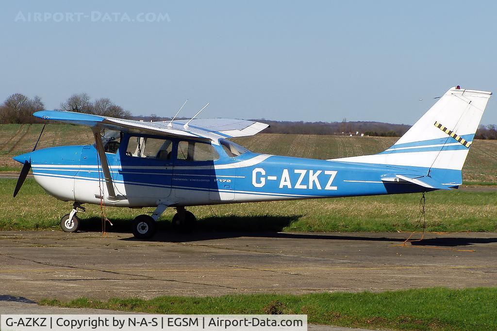 G-AZKZ, 1972 Reims F172L Skyhawk C/N 0814, Based