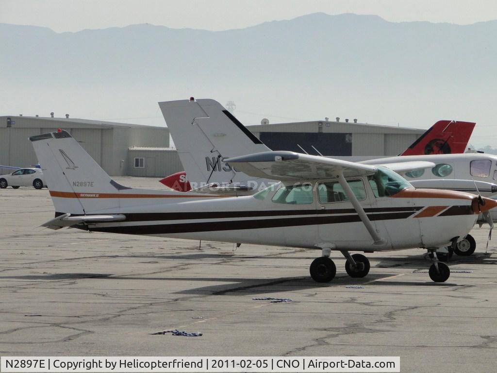 N2897E, 1978 Cessna 172N C/N 17271366, Parked on the north west parking area