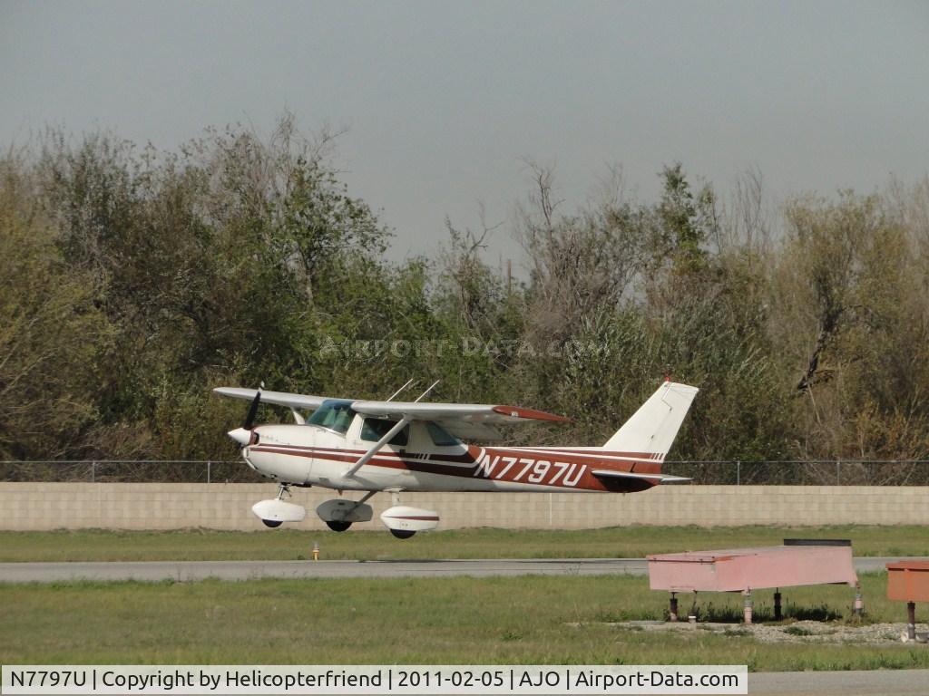 N7797U, 1976 Cessna 150M C/N 15077845, Touching down on runway 25