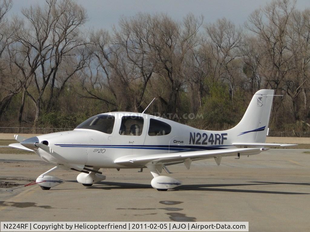 N224RF, 2002 Cirrus SR20 C/N 1178, Pulled out of the hanger for hanger clean up