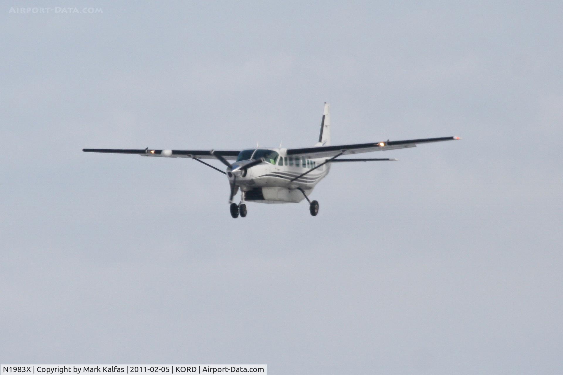 N1983X, 2003 Cessna 208B Grand Caravan C/N 208B1013, Multi-Aero Air Choice One Cessna 208B, WBR250 on final RWY 28 KORD from KBRL.