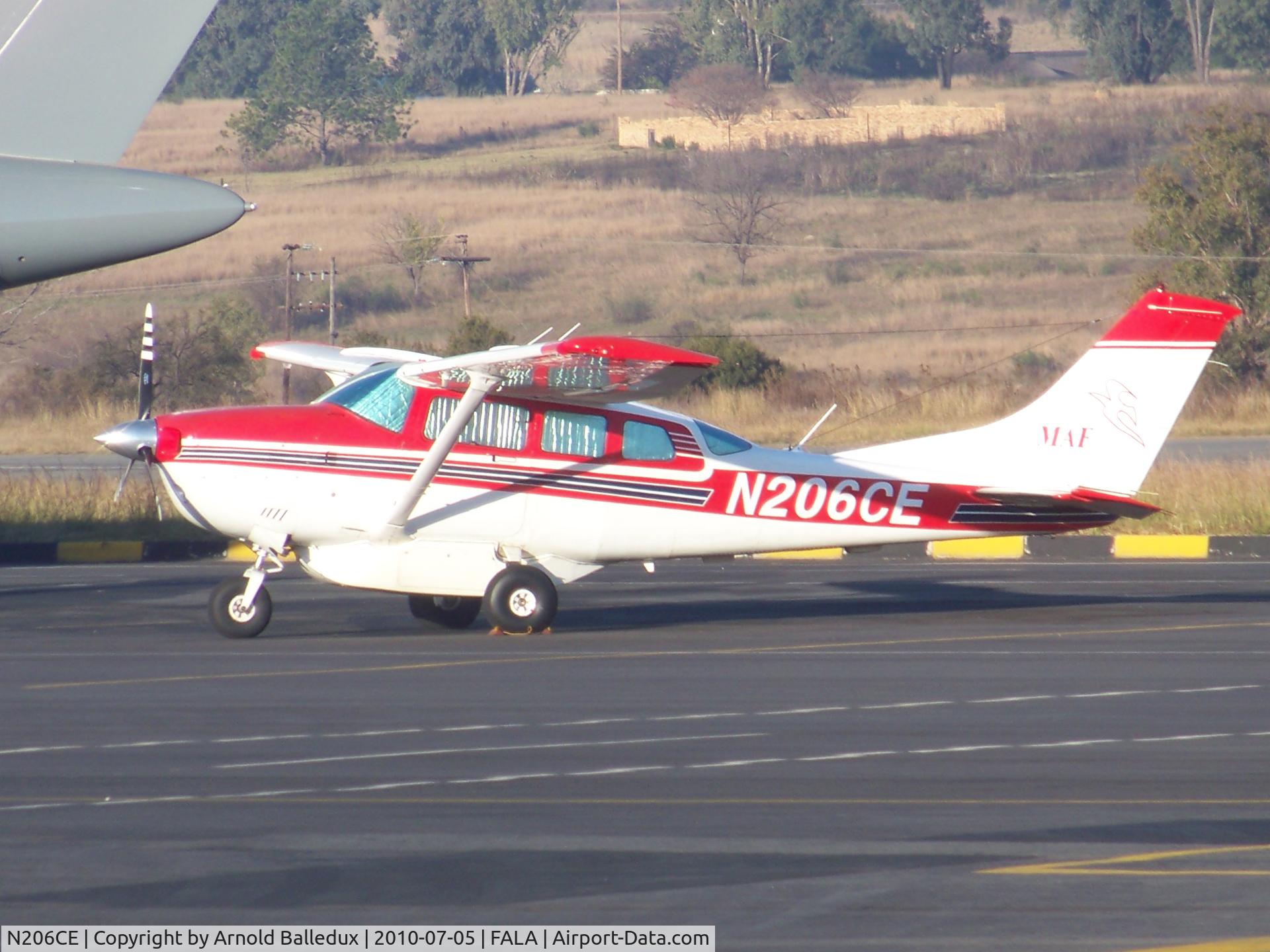 N206CE, 1982 Cessna U206G Stationair C/N U20606629, seem FALA