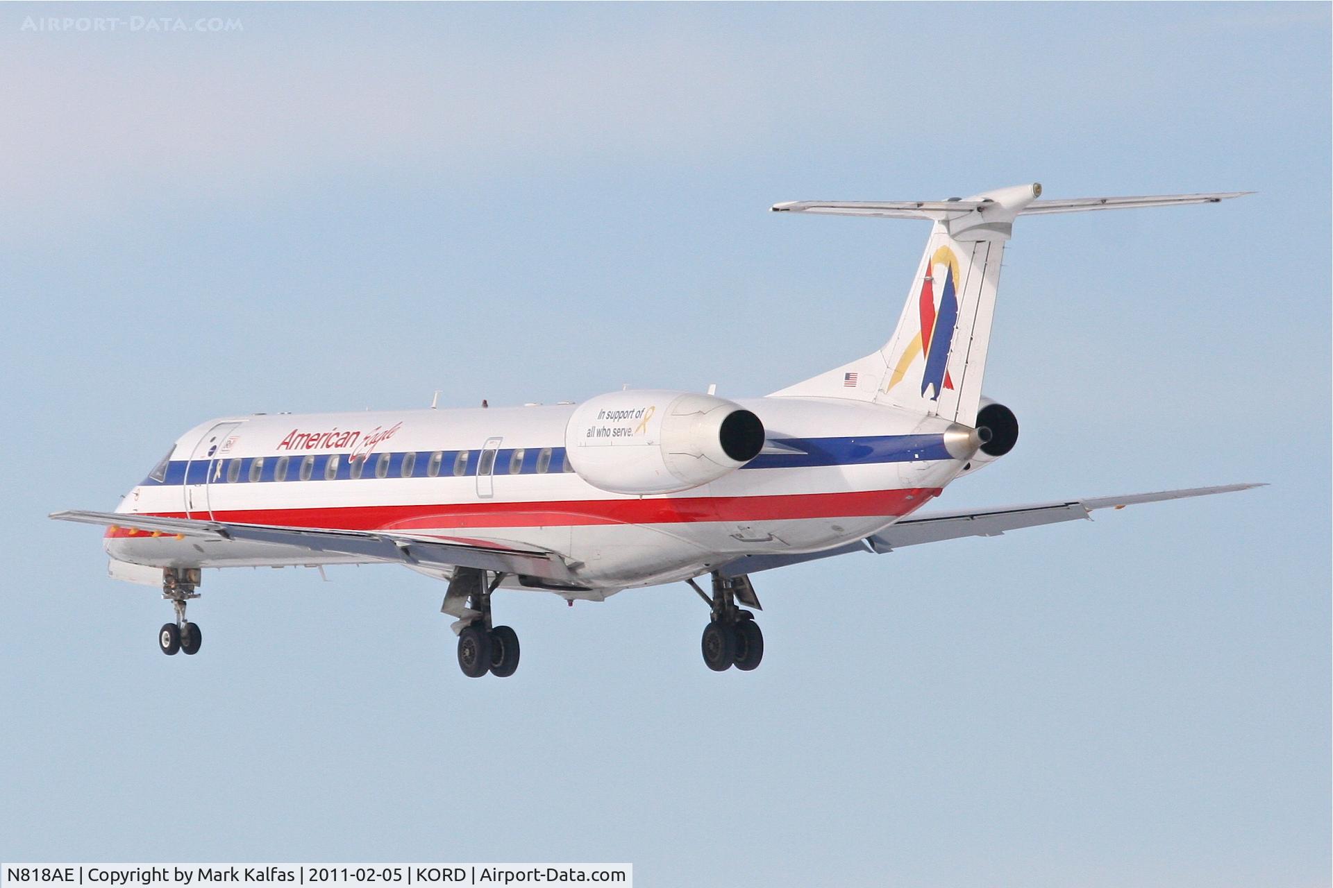 N818AE, 2002 Embraer ERJ-140LR (EMB-135KL) C/N 145561, American Eagle EMB-135KL, EGF4227, arriving from KDSM, RWY 28 approach KORD.