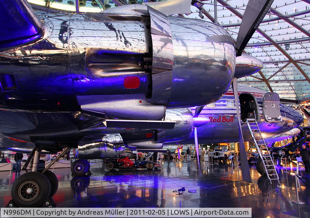 N996DM, 1958 Douglas DC-6B C/N 45563, @ Hangar 7