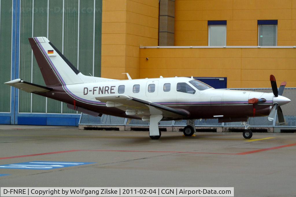 D-FNRE, 1999 Socata TBM-700A C/N 142, visitor