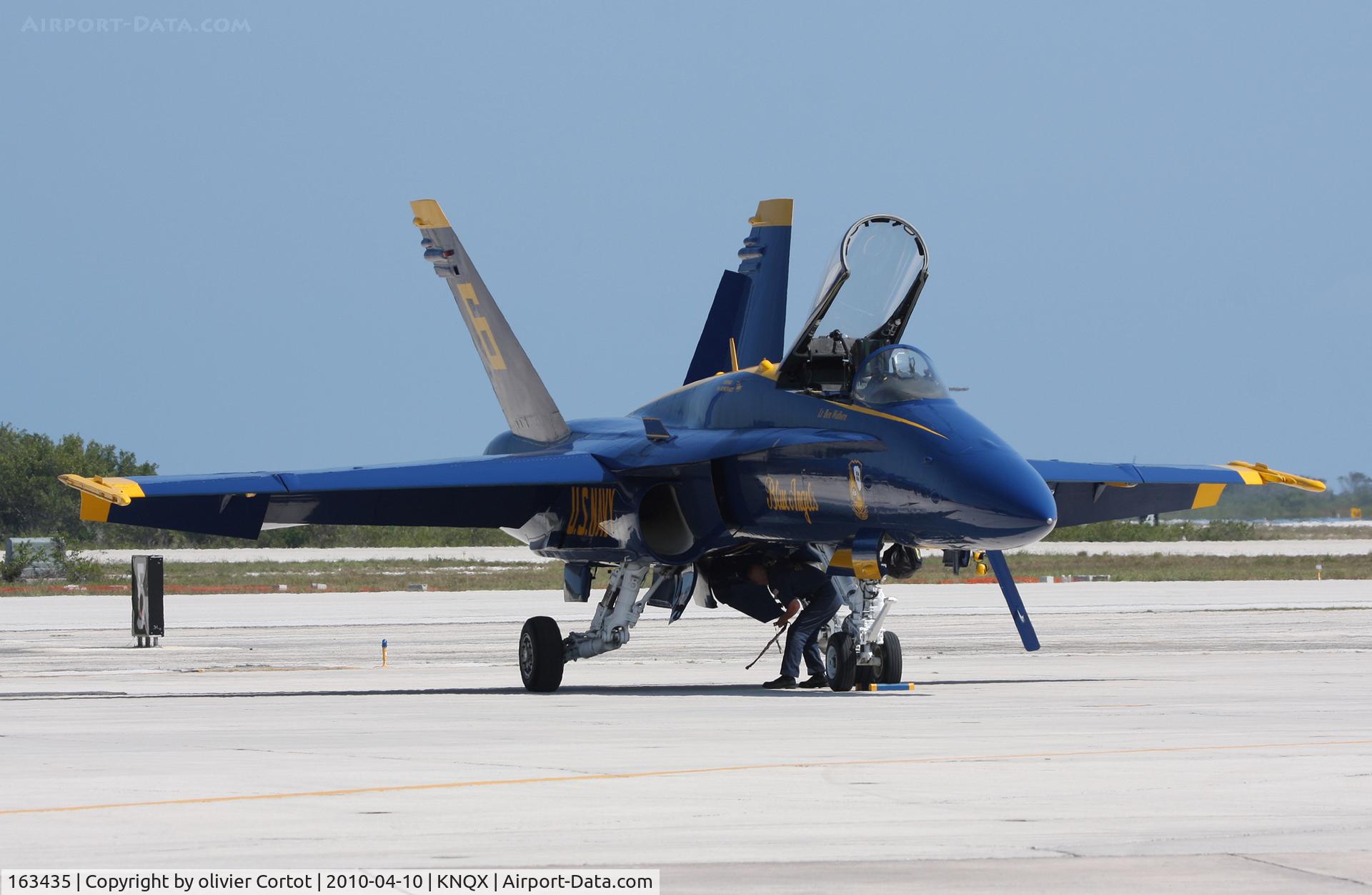 163435, 1987 McDonnell Douglas F/A-18C Hornet C/N 0634/C008, Key west airshow 2010