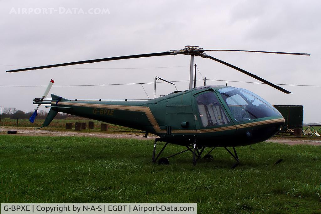 G-BPXE, 1977 Enstrom 280C Shark C/N 1089, Parked in the rain