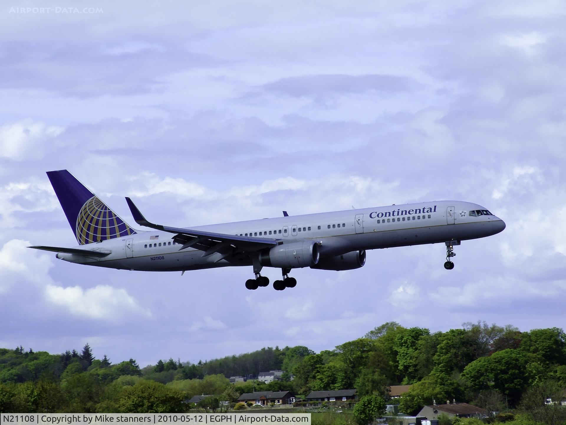 N21108, 1994 Boeing 757-224 C/N 27298, 