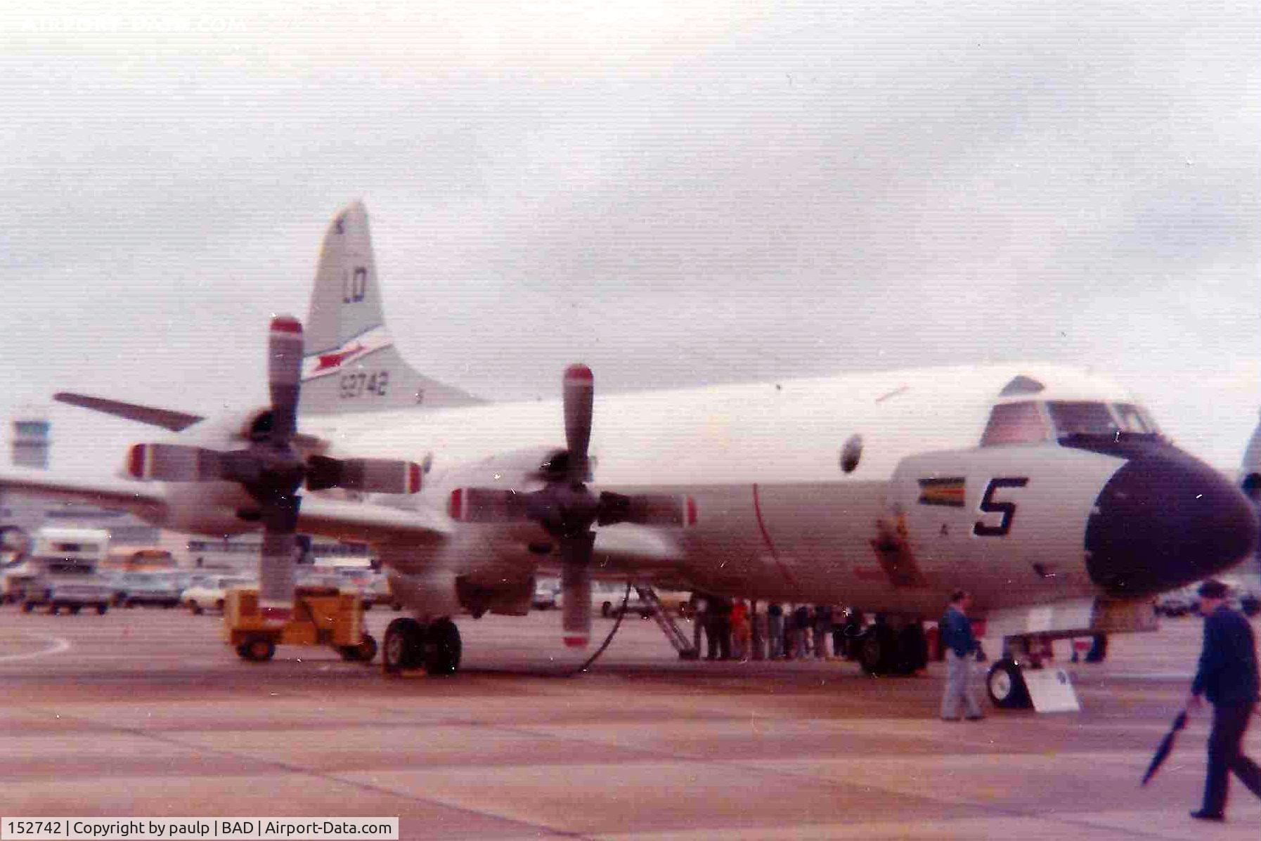 152742, Lockheed P-3B-70-LO Orion C/N 185-5182, Barksdale Air Force Base 1972 - Scanned Photo