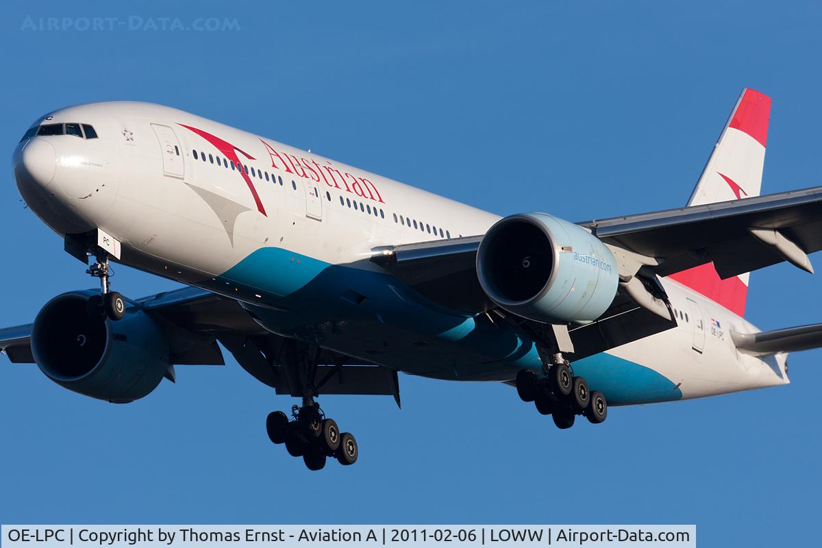 OE-LPC, 2002 Boeing 777-2Z9/ER C/N 29313, On final runway 34