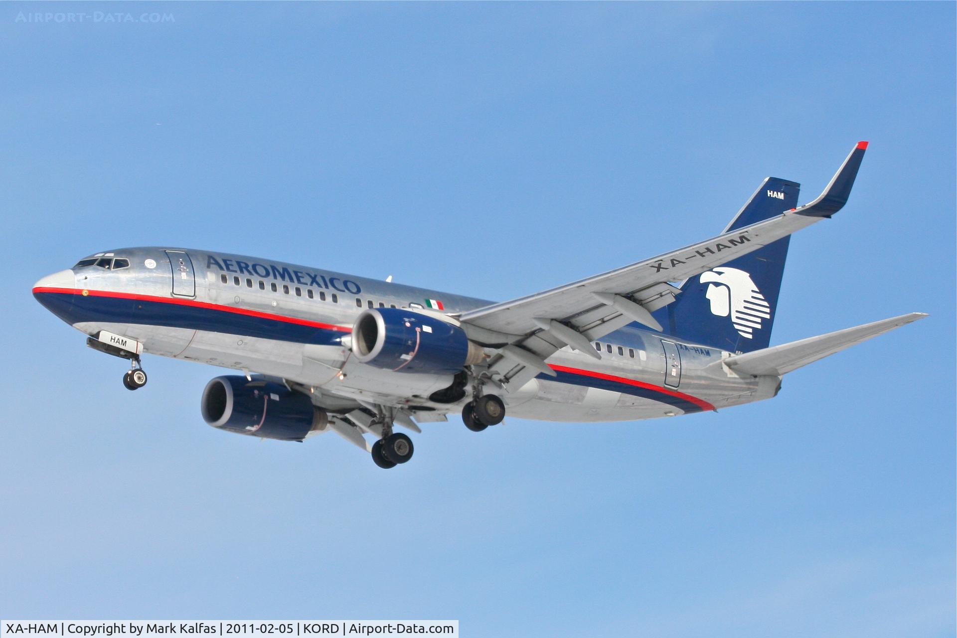 XA-HAM, 2004 Boeing 737-752 C/N 33789, AeroMexico Boeing 737-752, AMX686 on final RWY 28 KORD arriving from MMMX/Lic. Benito Juarez Int'l, Mexico City.