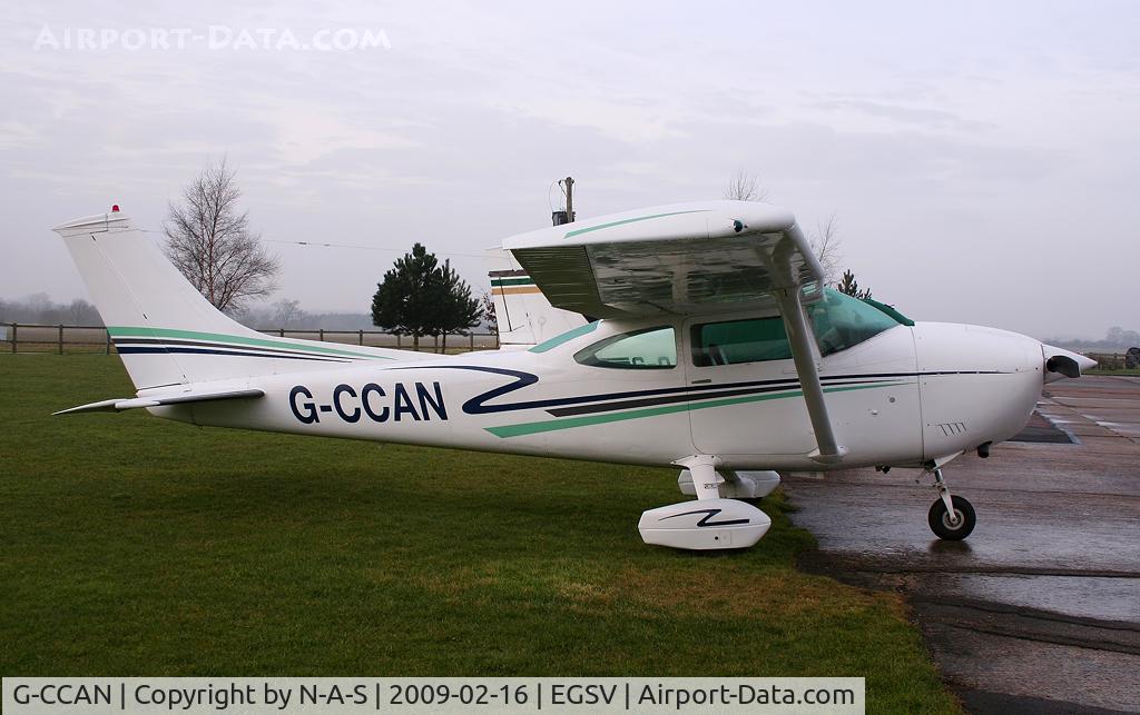 G-CCAN, 1975 Cessna 182P Skylane C/N 182-64069, Parked up next to G-OART PA23