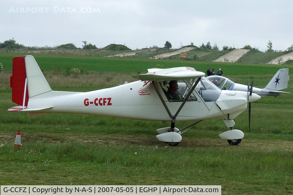 G-CCFZ, 2003 Comco Ikarus C42 FB UK C/N PFA 322-14040, Micro trade fair visitor