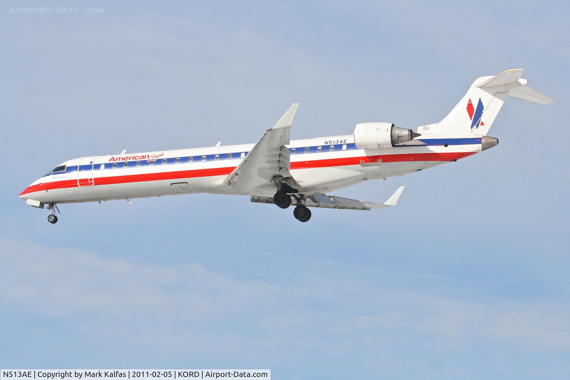 N513AE, 2003 Bombardier CRJ-701 (CL-600-2C10) Regional Jet C/N 10114, American Eagle Bombardier CL-600-2C10, EGF3816 RWY 28 approach KORD, Arriving from KDEN.