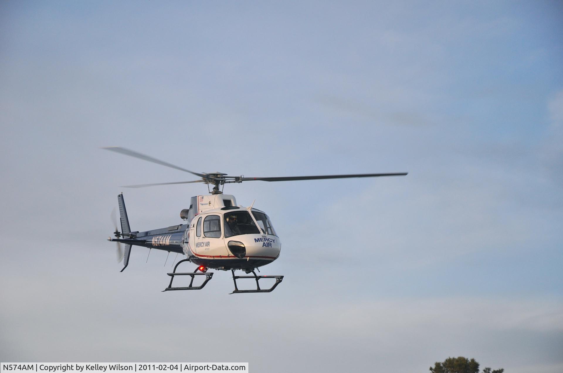 N574AM, Aerospatiale AS-350B-2 Ecureuil C/N 4491, Taking off from Ridgecrest Regional Hospital on 2.4.11