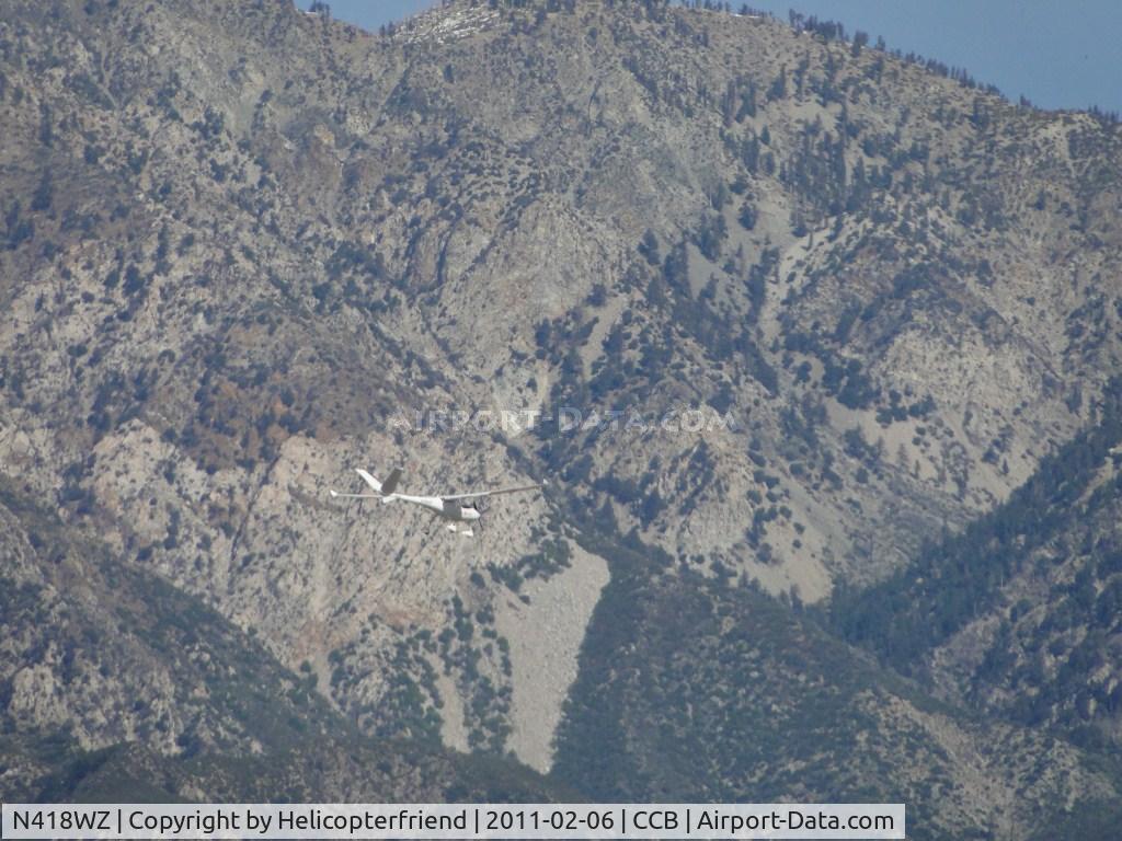 N418WZ, Yuneec E430 C/N YN-E430-0004, Downwind leg on the northside