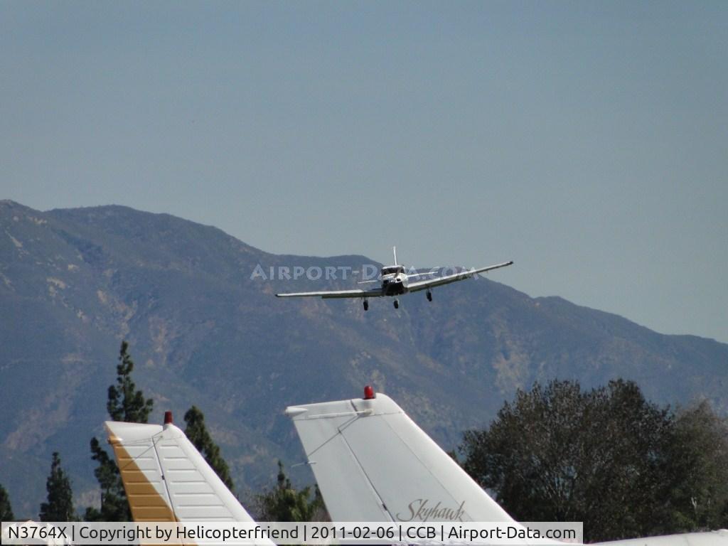 N3764X, Piper PA-24 C/N 24-4973, On final to runway 24